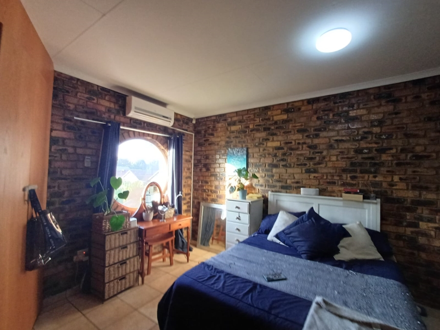 3 Bedroom Property for Sale in Vanderbijlpark SE 4 Gauteng