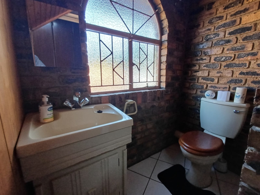 3 Bedroom Property for Sale in Vanderbijlpark SE 4 Gauteng