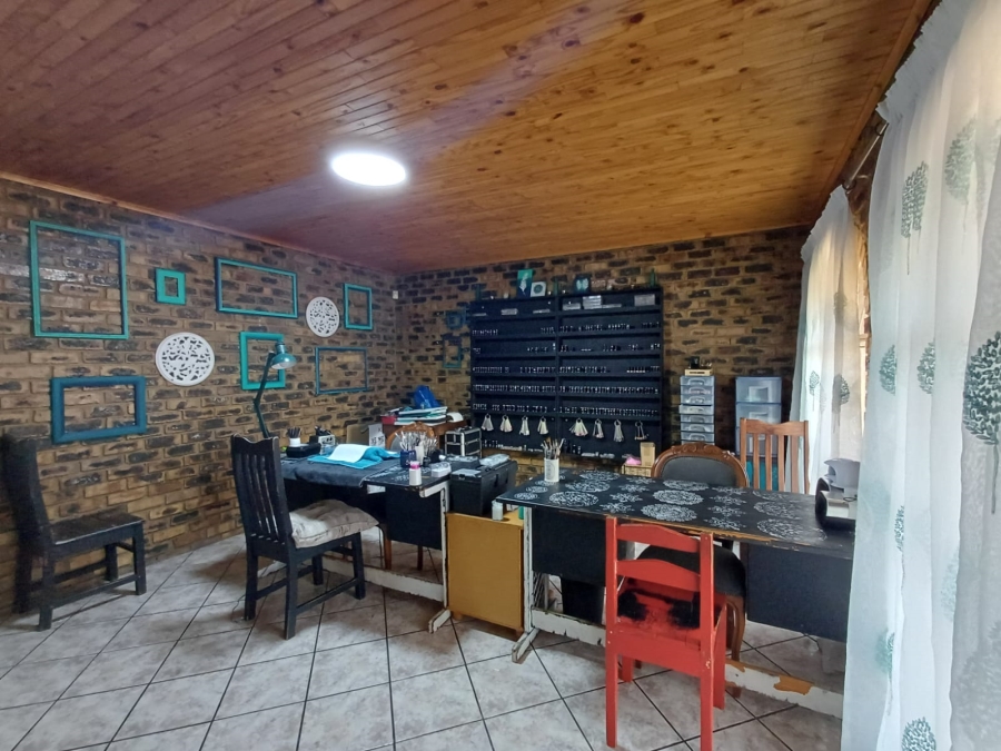 3 Bedroom Property for Sale in Vanderbijlpark SE 4 Gauteng