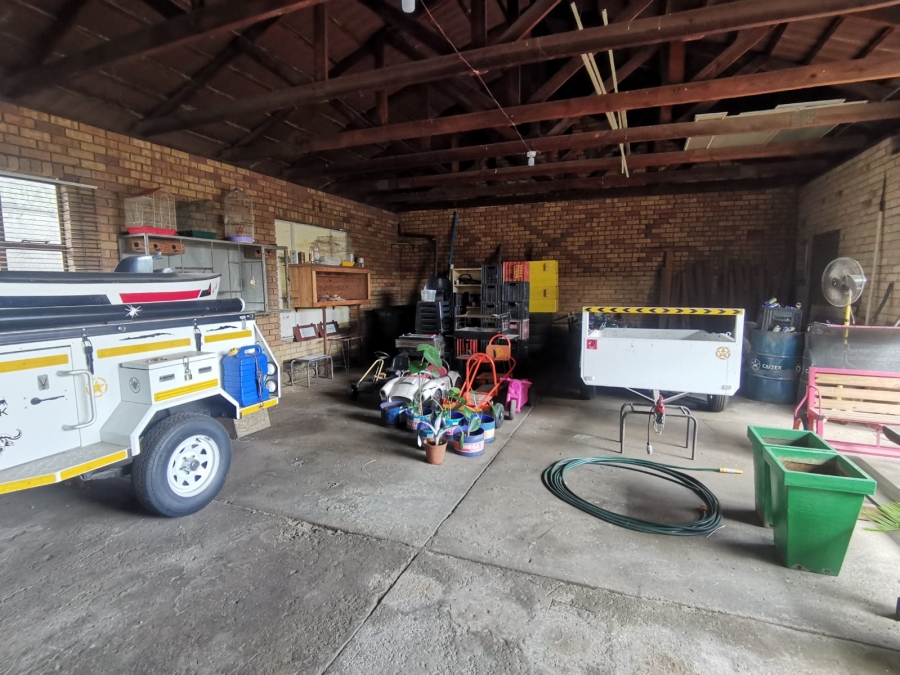 3 Bedroom Property for Sale in Brakpan Central Gauteng