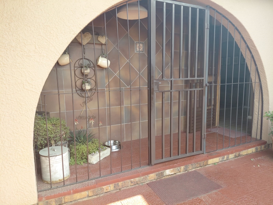 3 Bedroom Property for Sale in Sunair Park Gauteng