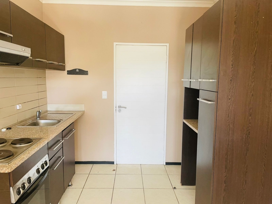 2 Bedroom Property for Sale in North Riding Gauteng