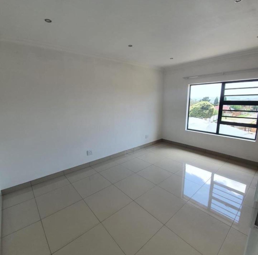 To Let 2 Bedroom Property for Rent in Marlboro Gardens Gauteng