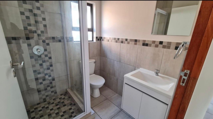 2 Bedroom Property for Sale in Beyers Park Gauteng