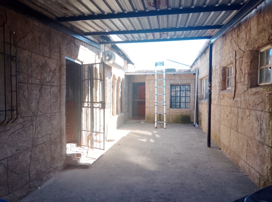 2 Bedroom Property for Sale in Geduld Gauteng
