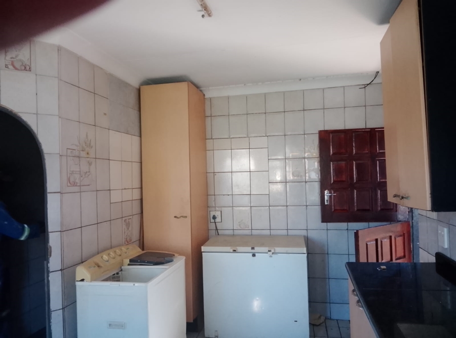 2 Bedroom Property for Sale in Geduld Gauteng