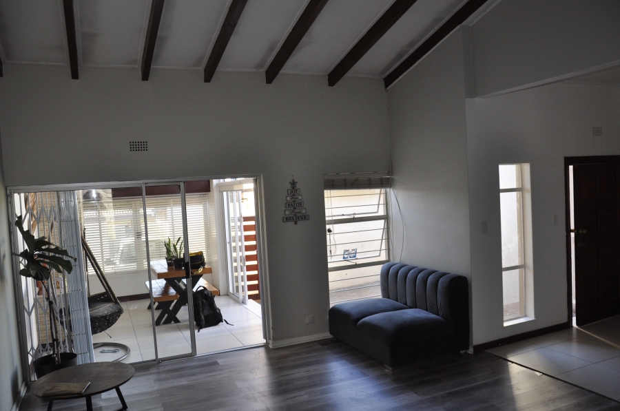 3 Bedroom Property for Sale in Buccleuch Gauteng