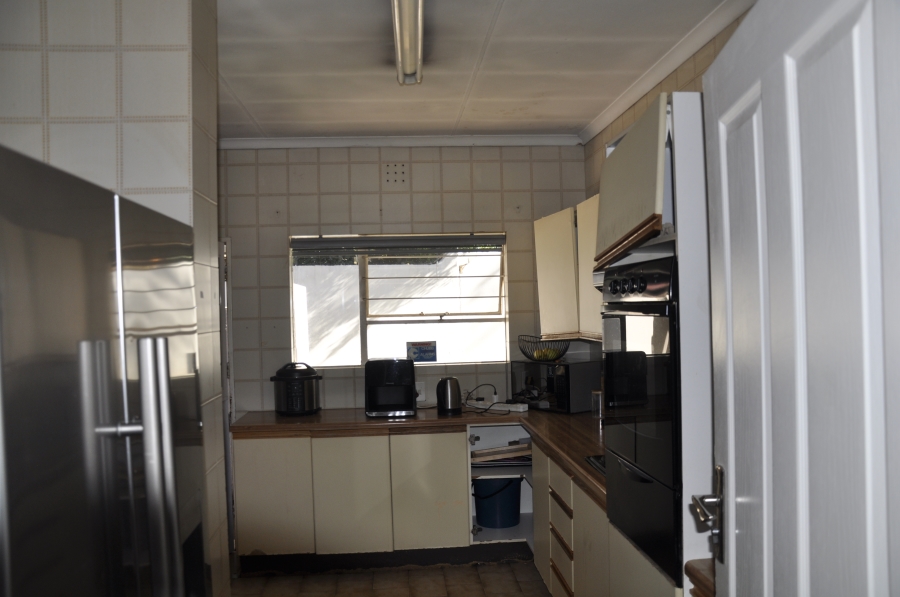 3 Bedroom Property for Sale in Buccleuch Gauteng