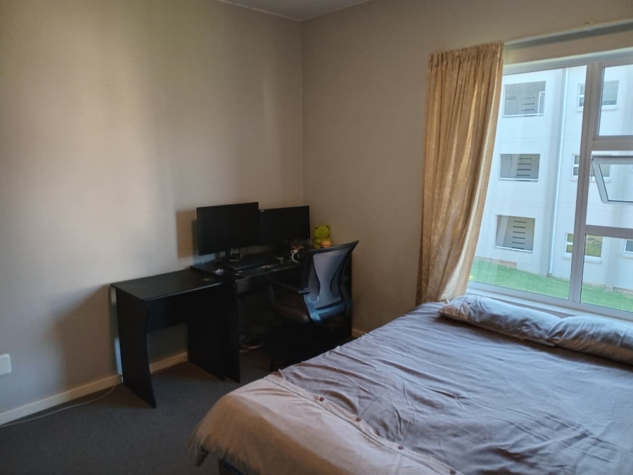 2 Bedroom Property for Sale in Blue Hills Gauteng