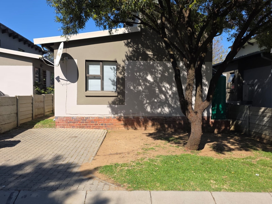 2 Bedroom Property for Sale in Sagewood Gauteng