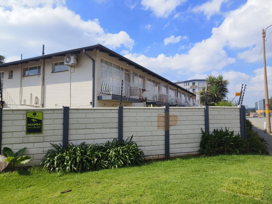 3 Bedroom Property for Sale in Clarens Park Gauteng