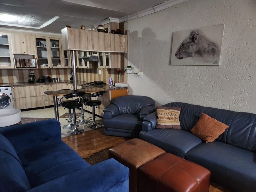3 Bedroom Property for Sale in Daveyton Gauteng
