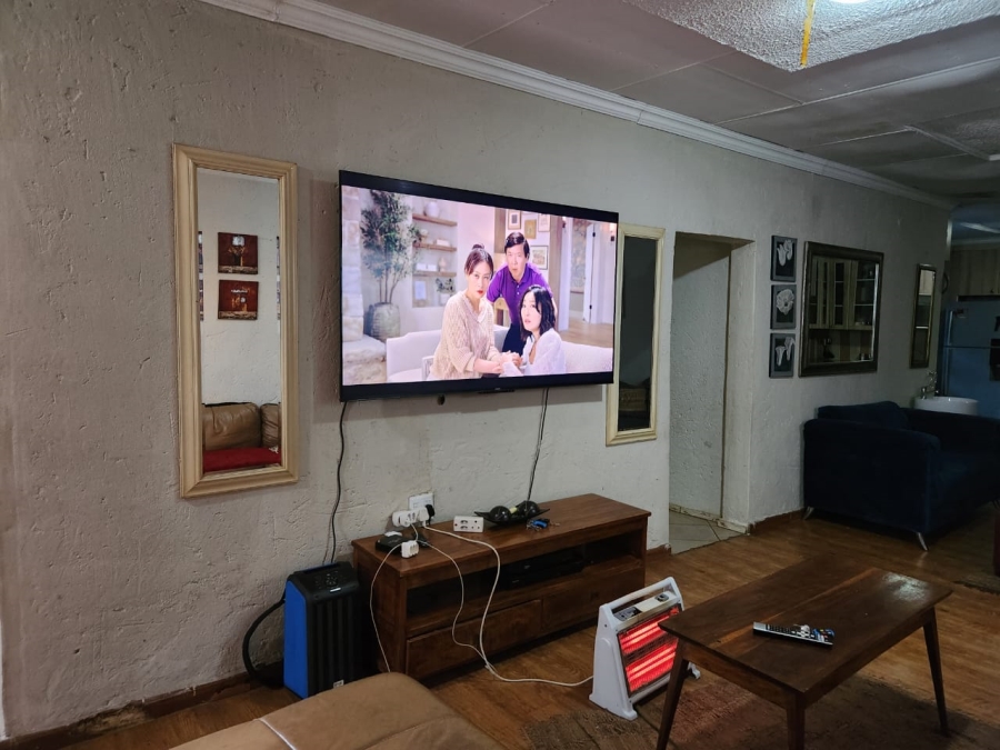 3 Bedroom Property for Sale in Daveyton Gauteng