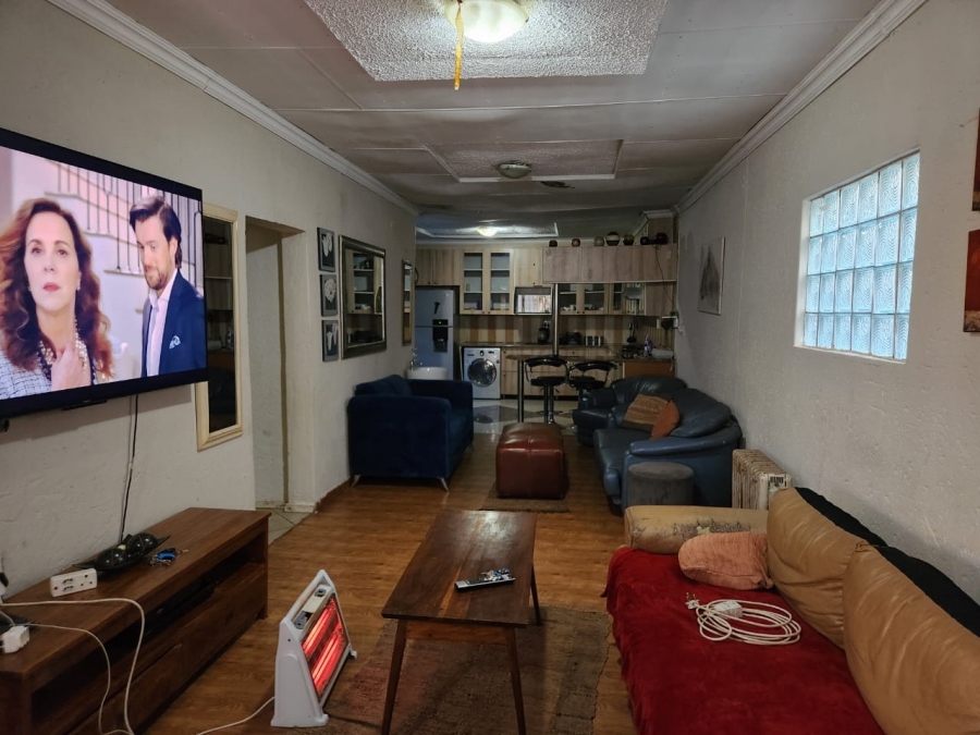 3 Bedroom Property for Sale in Daveyton Gauteng