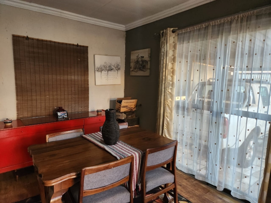 3 Bedroom Property for Sale in Daveyton Gauteng