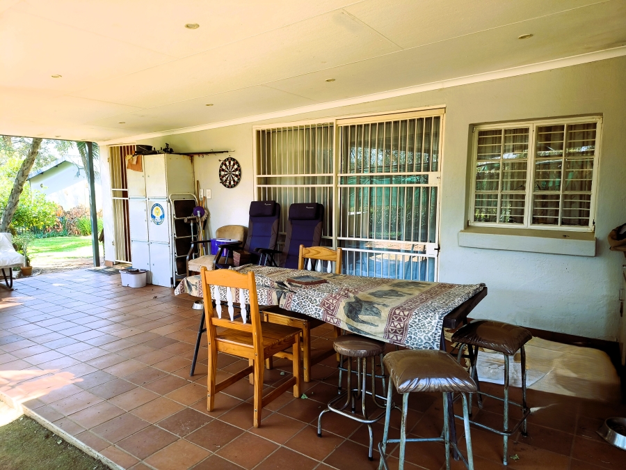 9 Bedroom Property for Sale in Rayton Gauteng