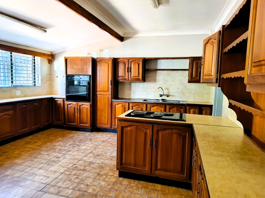 9 Bedroom Property for Sale in Rayton Gauteng