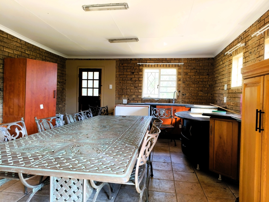 9 Bedroom Property for Sale in Rayton Gauteng
