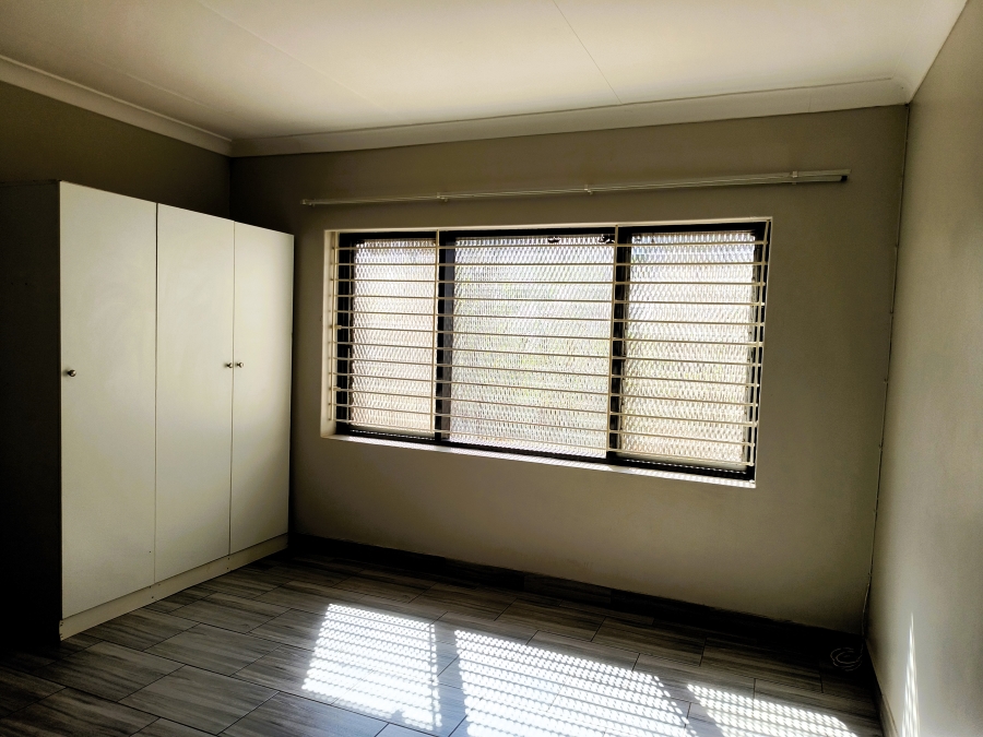 9 Bedroom Property for Sale in Rayton Gauteng