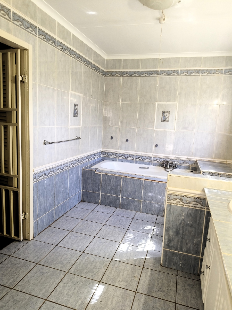 9 Bedroom Property for Sale in Rayton Gauteng