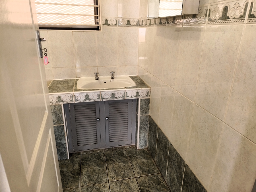 9 Bedroom Property for Sale in Rayton Gauteng