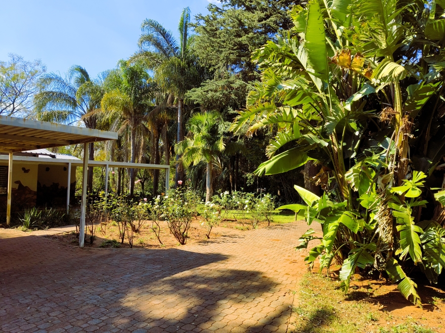9 Bedroom Property for Sale in Rayton Gauteng