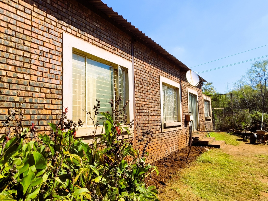 9 Bedroom Property for Sale in Rayton Gauteng
