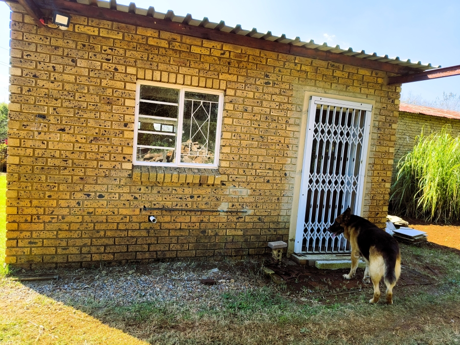 9 Bedroom Property for Sale in Rayton Gauteng