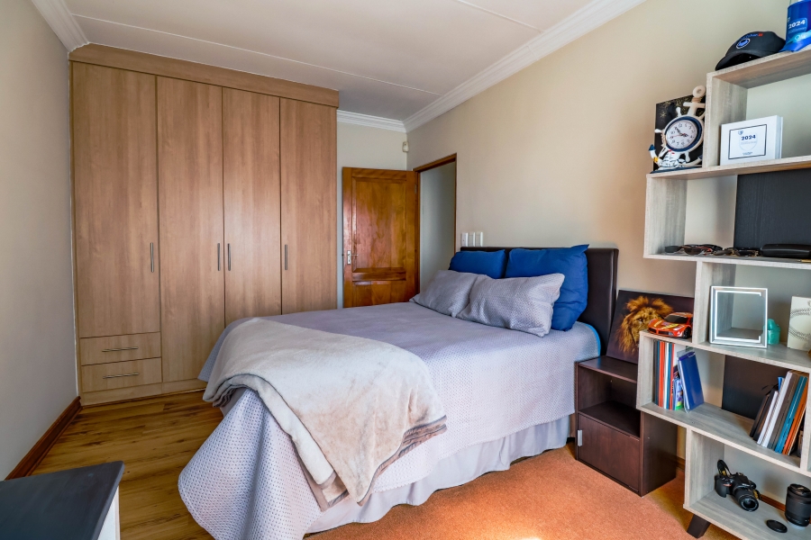 3 Bedroom Property for Sale in Thatchfield Estate Gauteng