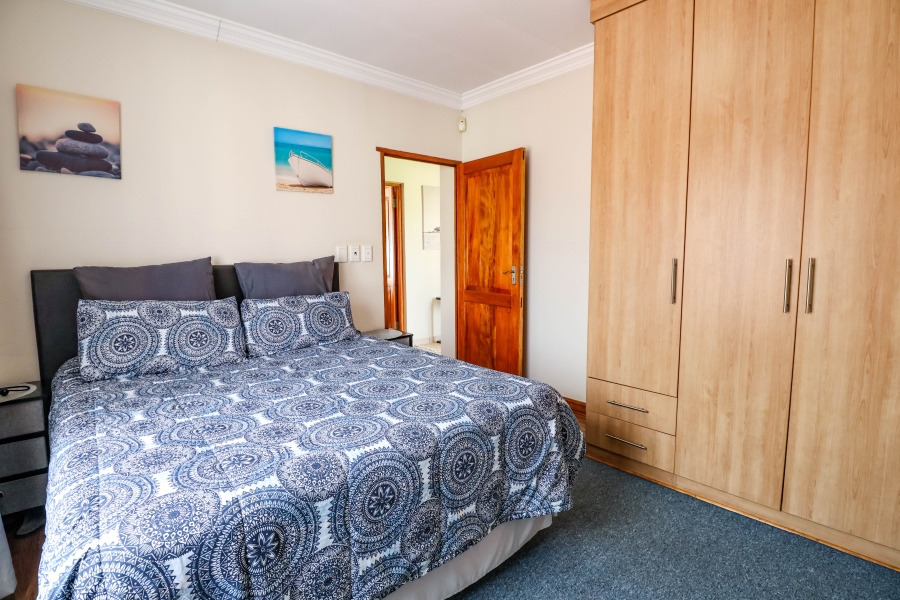 3 Bedroom Property for Sale in Thatchfield Estate Gauteng