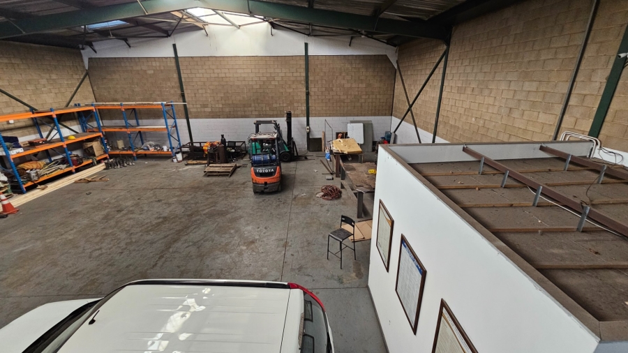 To Let Commercial Property for Rent in Meadowdale Gauteng
