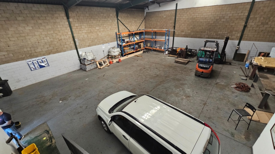To Let Commercial Property for Rent in Meadowdale Gauteng