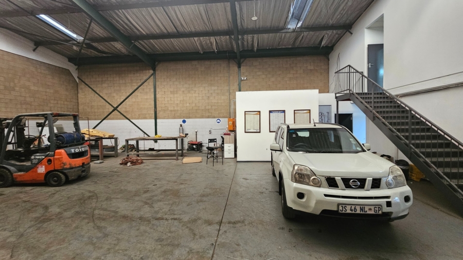 To Let Commercial Property for Rent in Meadowdale Gauteng