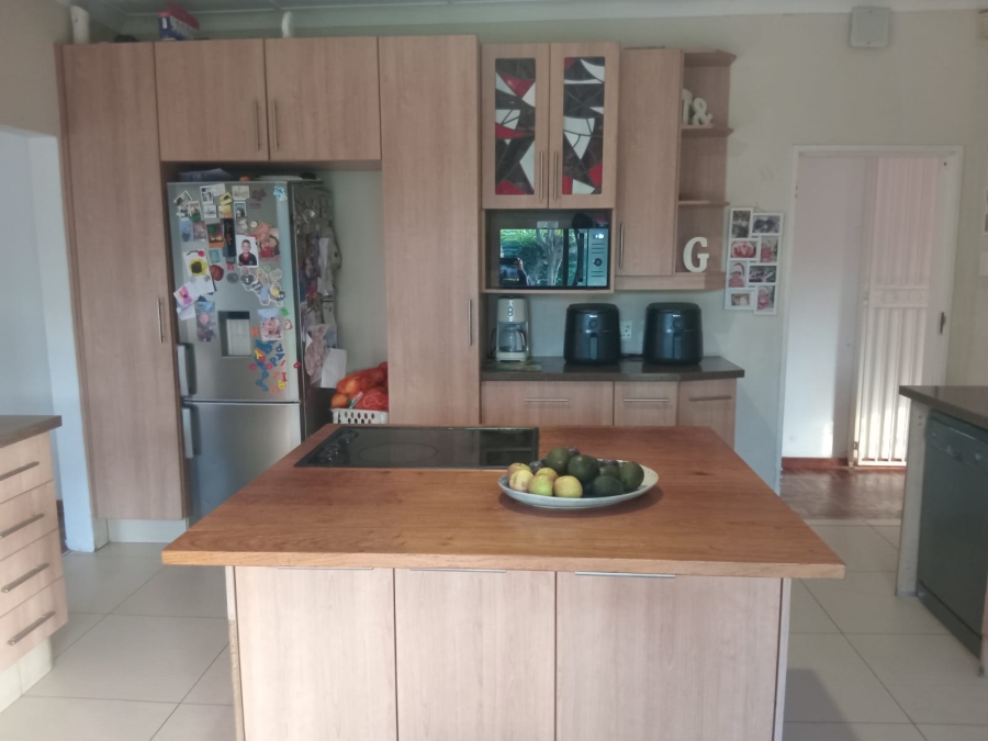 3 Bedroom Property for Sale in Parkdene Gauteng