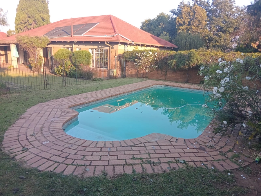 3 Bedroom Property for Sale in Parkdene Gauteng