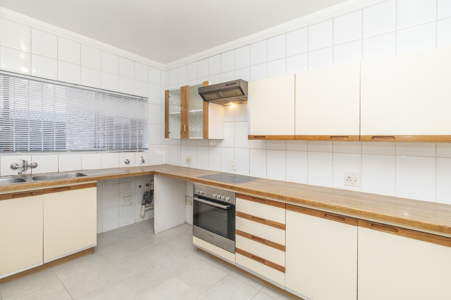 2 Bedroom Property for Sale in River Club Gauteng