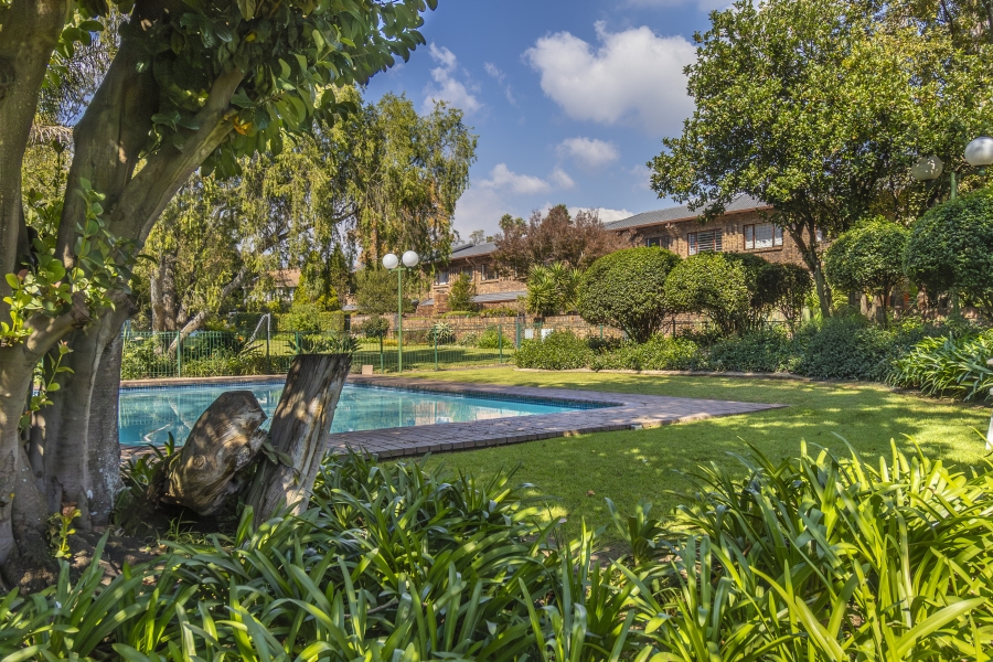 2 Bedroom Property for Sale in River Club Gauteng