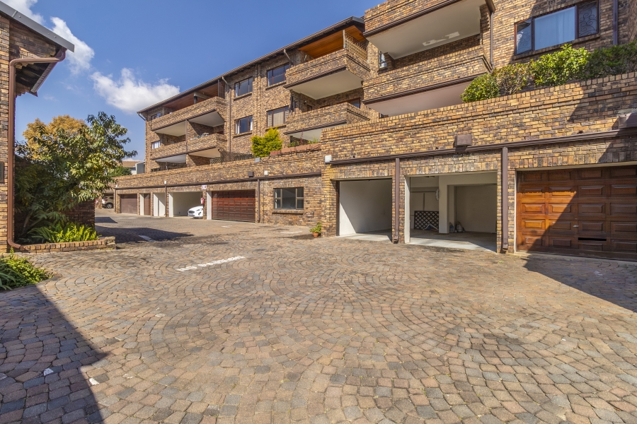 2 Bedroom Property for Sale in River Club Gauteng