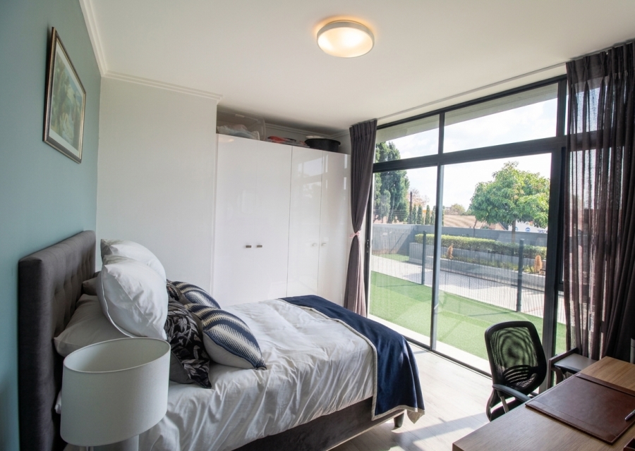 2 Bedroom Property for Sale in Rivonia Gauteng