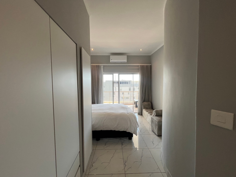 To Let 3 Bedroom Property for Rent in Sandown Gauteng