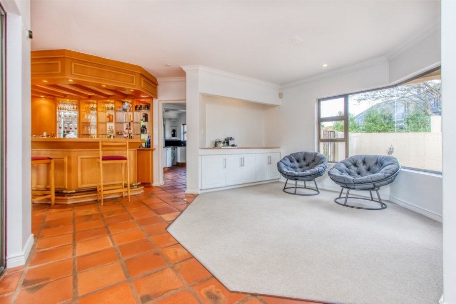 To Let 5 Bedroom Property for Rent in Dainfern Golf Estate Gauteng