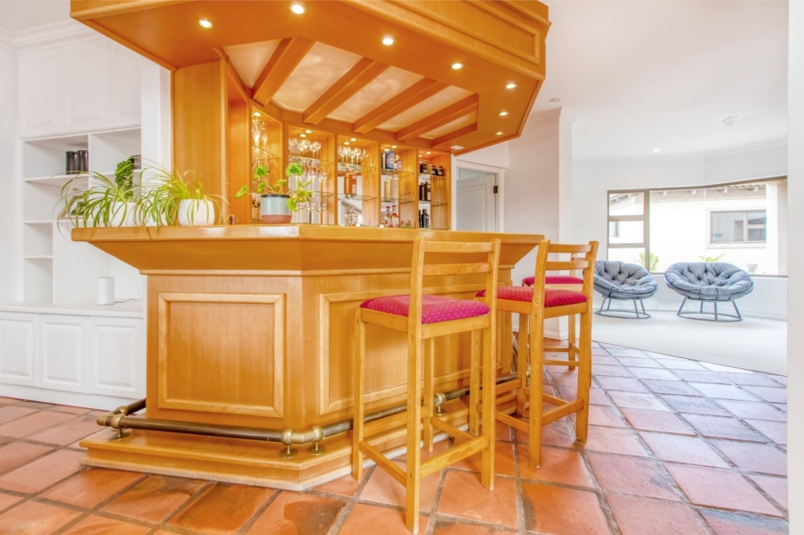 To Let 5 Bedroom Property for Rent in Dainfern Golf Estate Gauteng