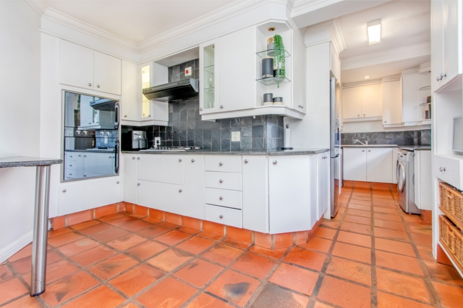 To Let 5 Bedroom Property for Rent in Dainfern Golf Estate Gauteng