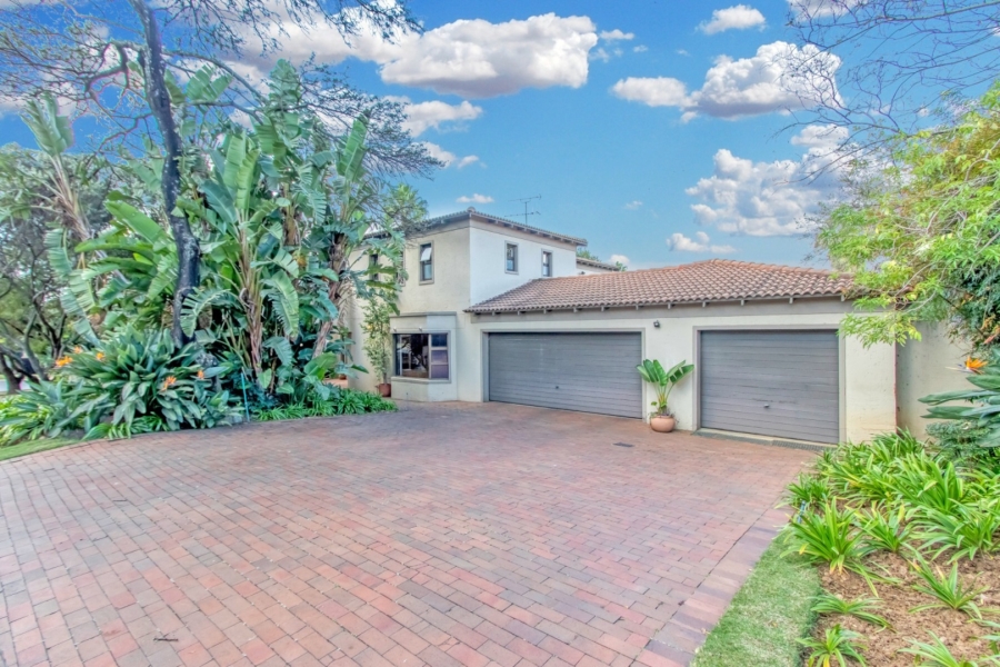 To Let 5 Bedroom Property for Rent in Dainfern Golf Estate Gauteng