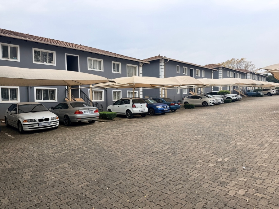 1 Bedroom Property for Sale in Ferndale Gauteng