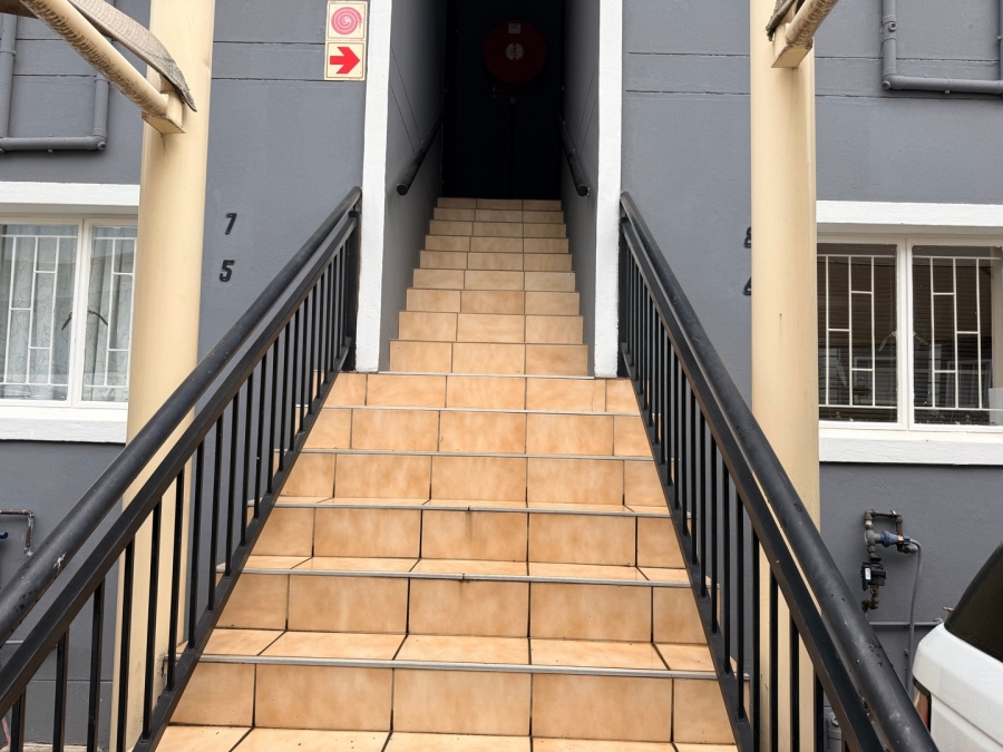 1 Bedroom Property for Sale in Ferndale Gauteng