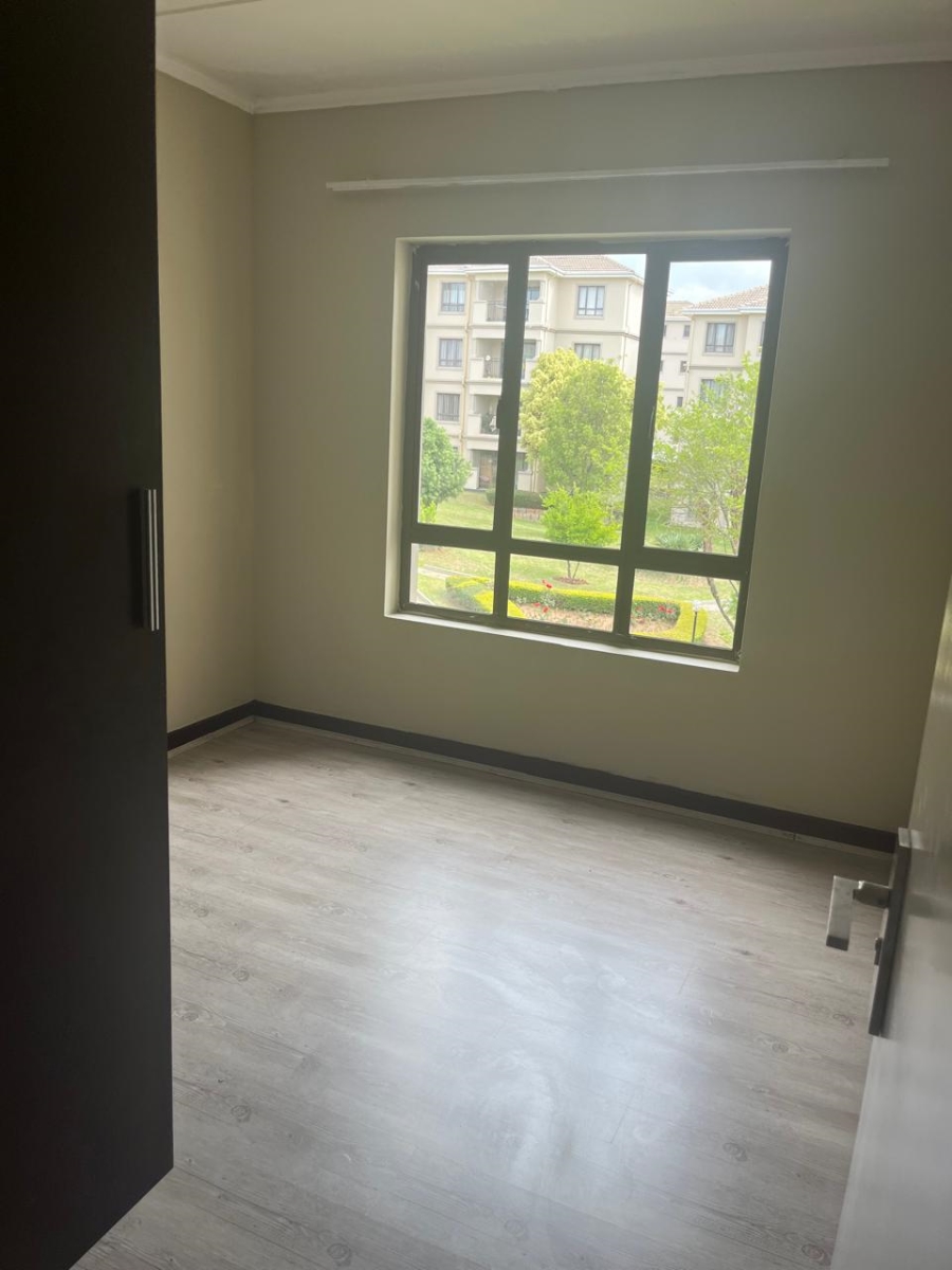 1 Bedroom Property for Sale in Noordwyk Gauteng