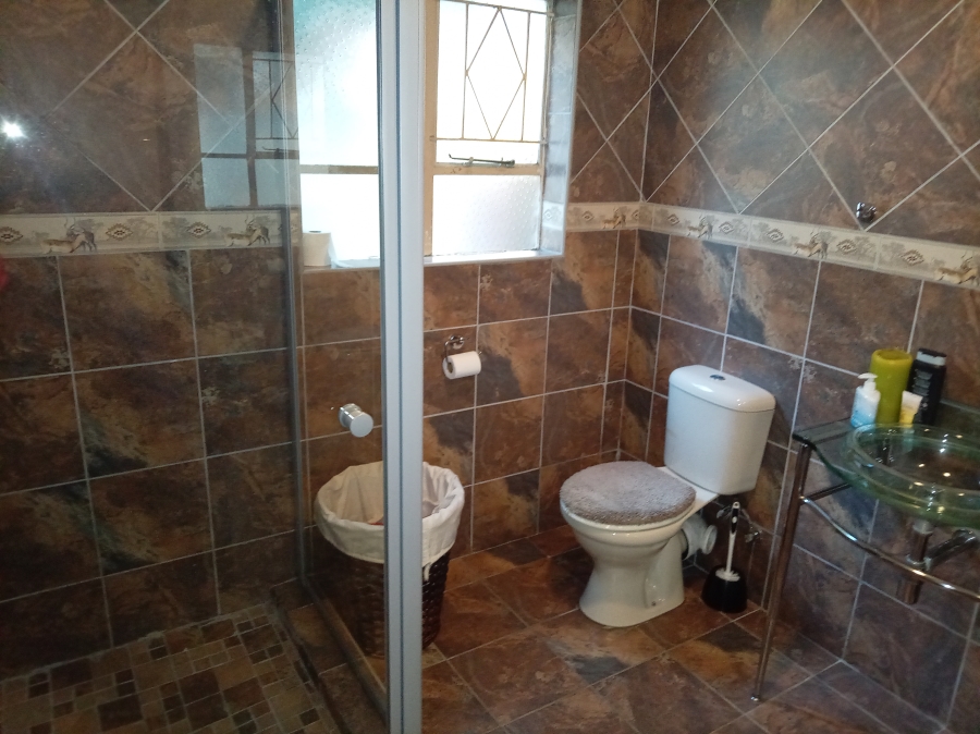 4 Bedroom Property for Sale in Vanderbijlpark SE 2 Gauteng