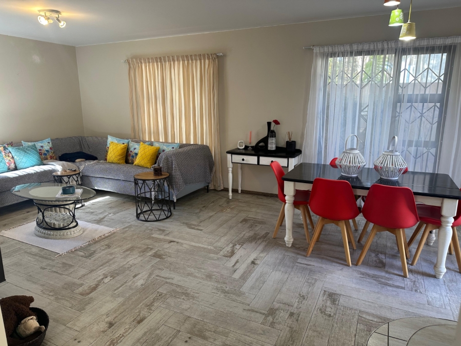 3 Bedroom Property for Sale in Edenvale Central Gauteng