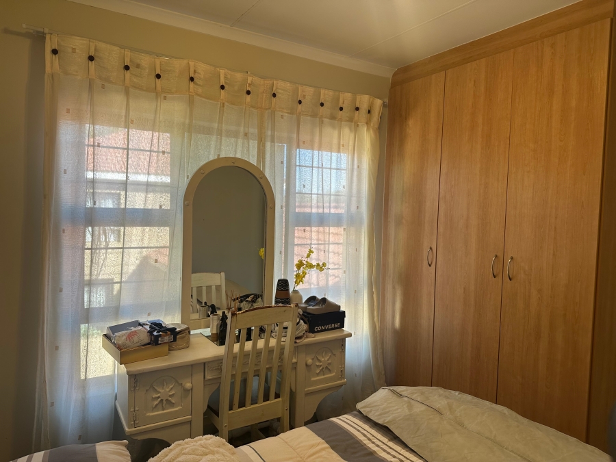 3 Bedroom Property for Sale in Edenvale Central Gauteng